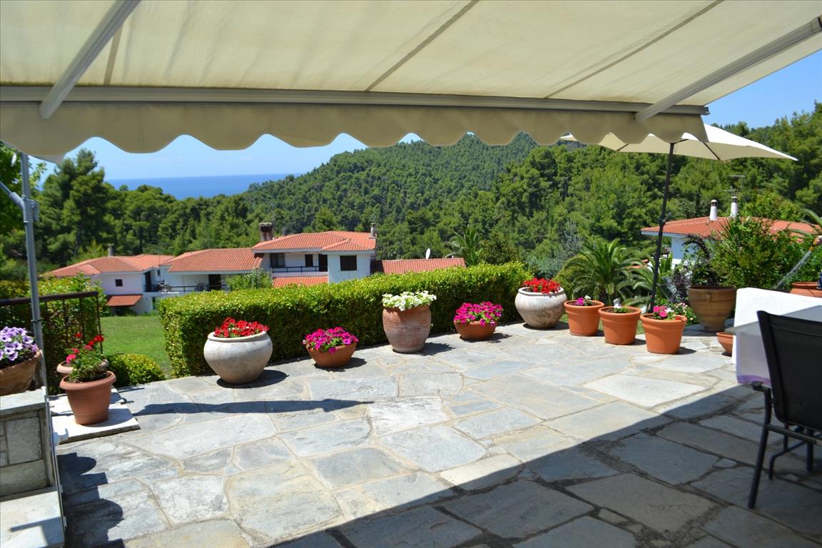 4 bedrooms Property in Chalkidiki, Greece No. 5573