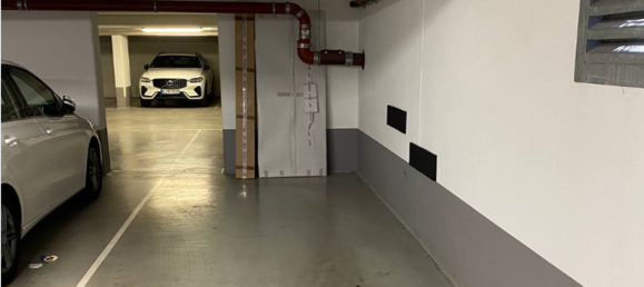 Estacionamento em Charlottenburg, Germany N.º 58662 7