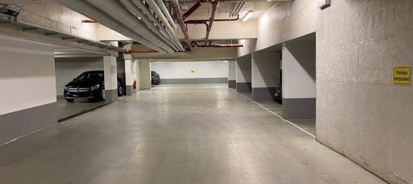 Estacionamento em Charlottenburg, Germany N.º 58662 5