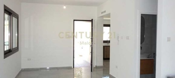 3 غرف نوم منزل في Germasogeia, Cyprus رقم 13420 8