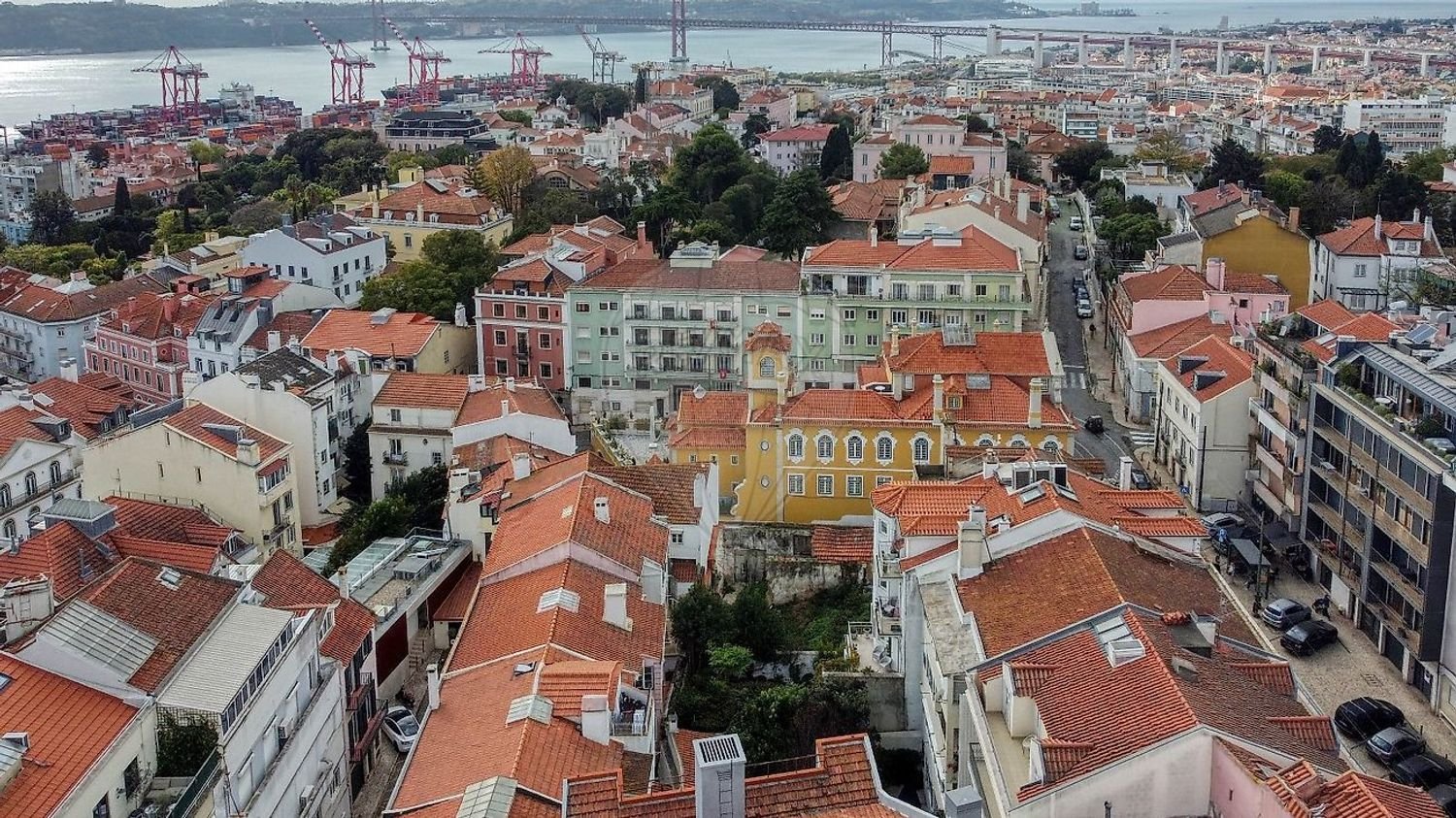 2 Schlafzimmer Wohnung in Lisbon, Portugal, Nr. 120093