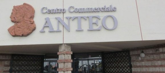 147m² Commercial property in Anzio, Italy No. 103328 10