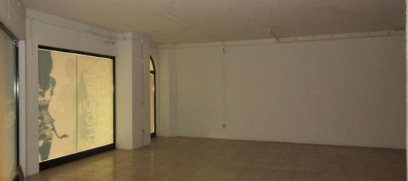 147m² Commercial property in Anzio, Italy No. 103328 3