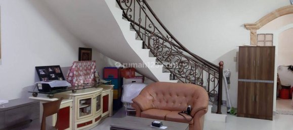 3 bedrooms House in Tambora, Indonesia No. 1370 5