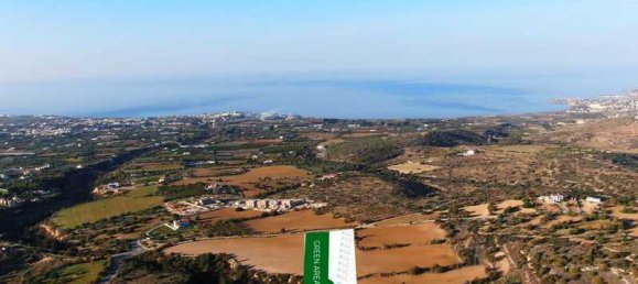 3 Schlafzimmer Villa in Tala, Cyprus, Nr. 15434 2