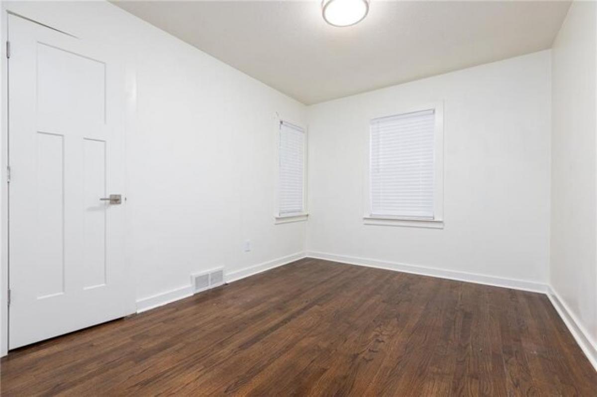 3 bedrooms House in Prairie Village, USA No. 389029