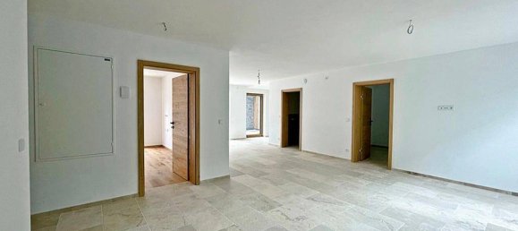 Apartamento de 3 dormitorios en St. Ulrich am Pillersee, Austria No. 50895 12