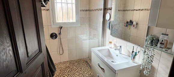 Квартира с 1 спальней в Ла-Коль-сюр-Лу, Франция № 329228 3