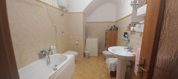 Studio in Montecorvino Rovella, Italy, Nr. 258610 5