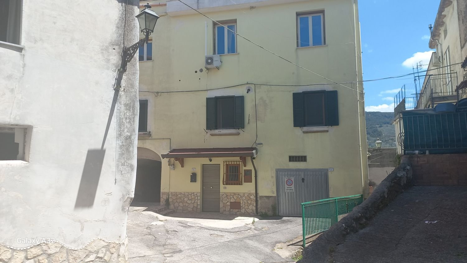 Studio in Montecorvino Rovella, Italy, Nr. 258610