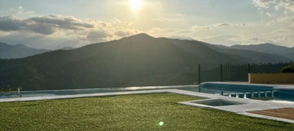 5 غرف نوم فيلا في Malaga, Spain رقم 187865 45