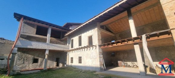 5 bedrooms House in Bergamo, Italy No. 58708 11