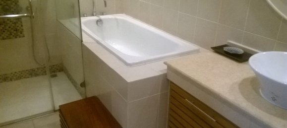 2 bedrooms Apartment in Hoan Kiem, Vietnam No. 4094 9