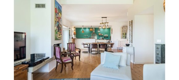 5 bedrooms Villa in Almada, Portugal No. 115975 16