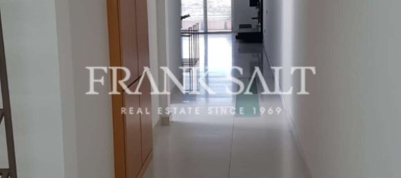 Пентхаус с 2 спальнями в Сан-Пауль-иль-Бахар, Мальта № 9435 7