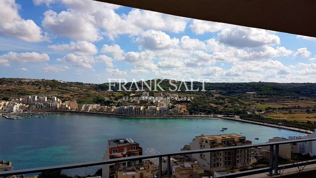 Пентхаус с 2 спальнями в Сан-Пауль-иль-Бахар, Мальта № 9435