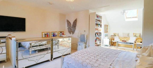 3 bedrooms Commercial property in Westerham, United Kingdom No. 4741 9