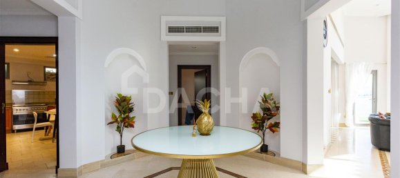 4 bedrooms Villa in Palm Jumeirah, UAE No. 27516 11