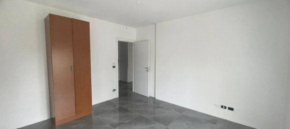 2 bedrooms Apartment in Turin, Italy No. 210462 22