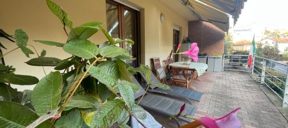 5 bedrooms House in Asti, Italy No. 359863 30