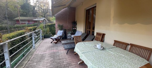 5 bedrooms House in Asti, Italy No. 359863 28