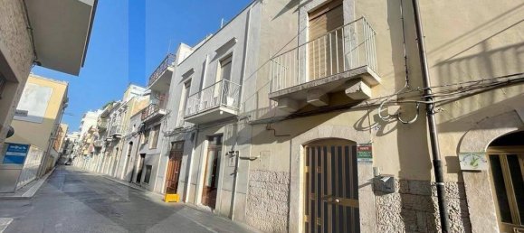 Apartamento de 2 habitaciónes en Andria, Italy No. 14868 7