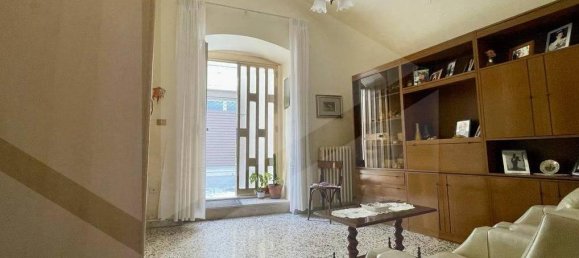 Apartamento de 2 habitaciónes en Andria, Italy No. 14868 9