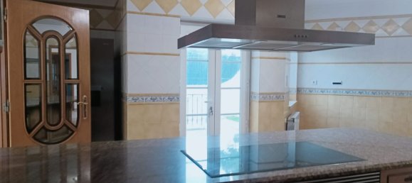 7 bedrooms House in Corroios, Portugal No. 182902 20