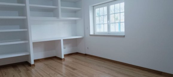 7 bedrooms House in Corroios, Portugal No. 182902 45