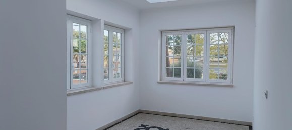 7 bedrooms House in Corroios, Portugal No. 182902 8