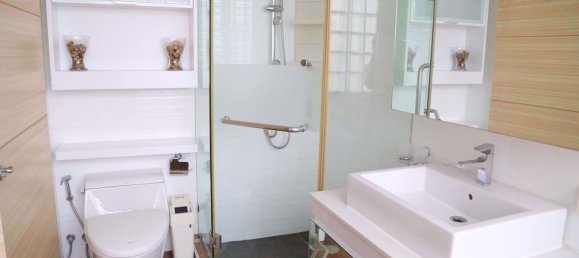 Apartamento com 2 quartos em condomínio em Bang Rak, Thailand N.º 5024 8