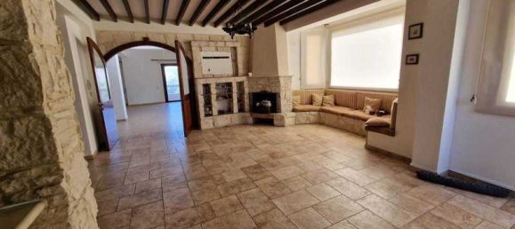 4 bedrooms House in Germasogeia, Cyprus No. 10636 11