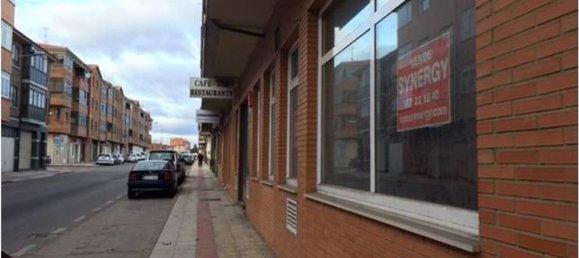 عقار تجاري في San Andres del Rabanedo, Spain 126متر مربع رقم 124624 3