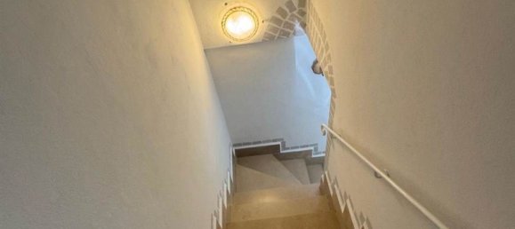 2-salle Appartement à Rosignano Marittimo, Italy No. 220664 7