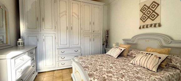 2-salle Appartement à Rosignano Marittimo, Italy No. 220664 24