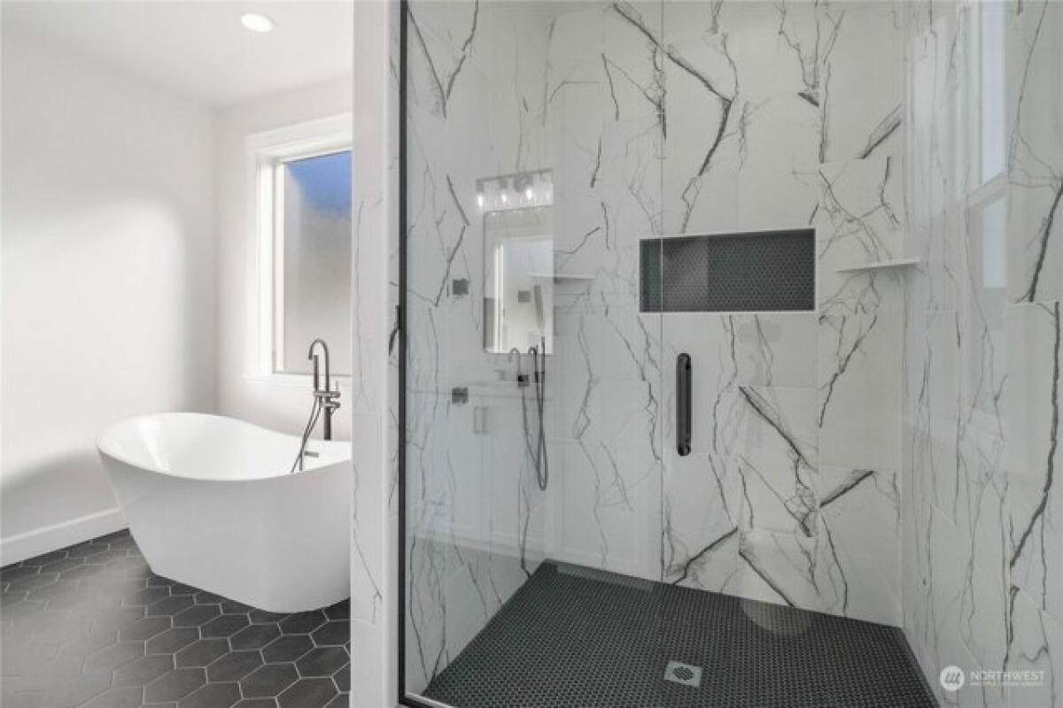 6 bedrooms House in Moses Lake, USA No. 412213