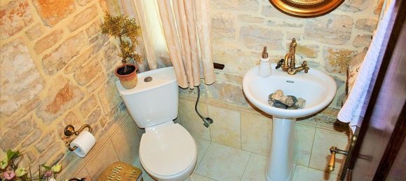 5 bedrooms Commercial property in Thessaloniki, Greece No. 5406 16