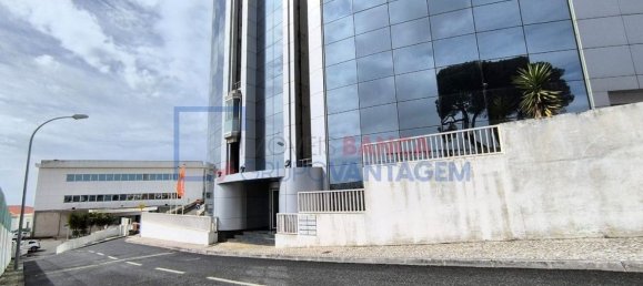 Bâtiment à Oeiras, Portugal 7352m² No. 72203 27