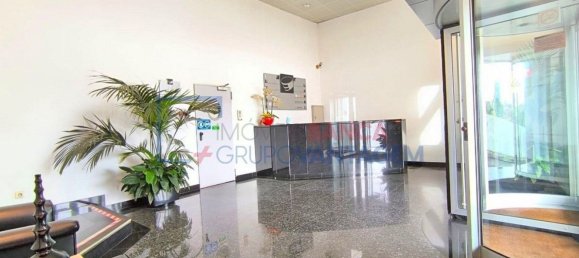 Bâtiment à Oeiras, Portugal 7352m² No. 72203 11