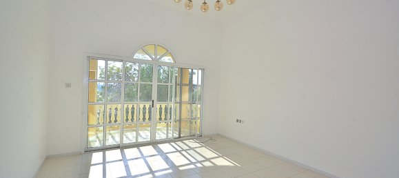 5 bedrooms Villa in Umm Suqeim, UAE No. 482 18