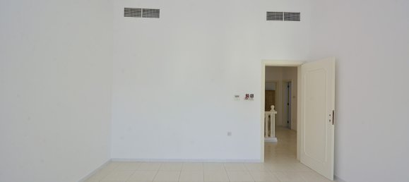 5 bedrooms Villa in Umm Suqeim, UAE No. 482 19