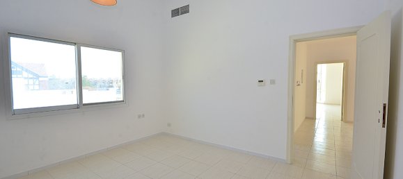 5 bedrooms Villa in Umm Suqeim, UAE No. 482 17