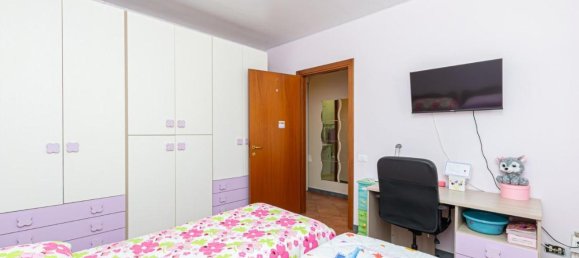 6-salle Appartement à Pontedera, Italy No. 43514 21
