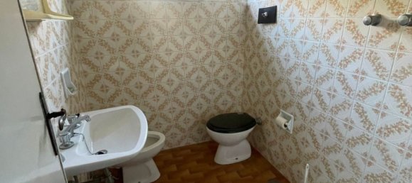 Вилла с 9 комнатами в Альцано Ломбардо, Италия № 112065 45