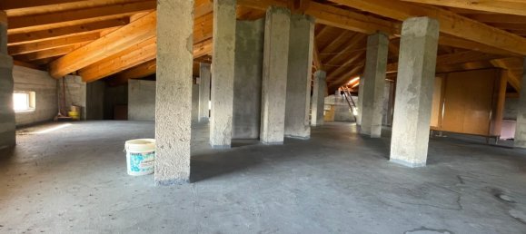 Вилла с 9 комнатами в Альцано Ломбардо, Италия № 112065 40