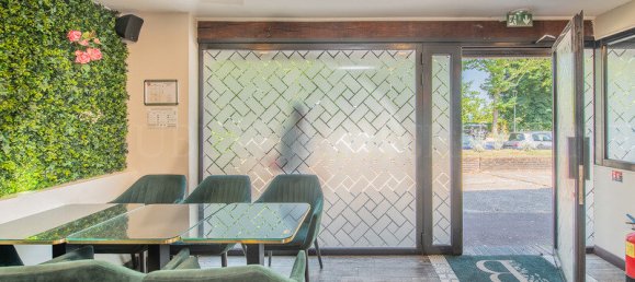 2 bedrooms Building in Bonneuil-sur-Marne, France No. 346982 18