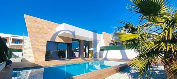 5 Schlafzimmer Villa in Finestrat, Spain, Nr. 5518 4