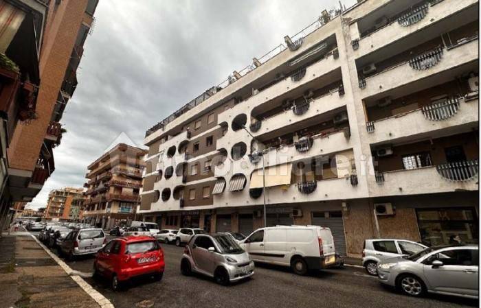 3 غرف نوم شقة في Rome, Italy رقم 400464