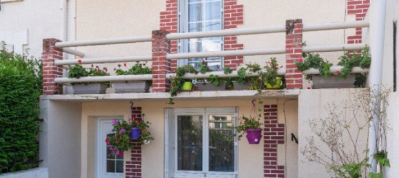 Дом с 2 спальнями в Жуэ-ле-Тур, Франция № 233712 8