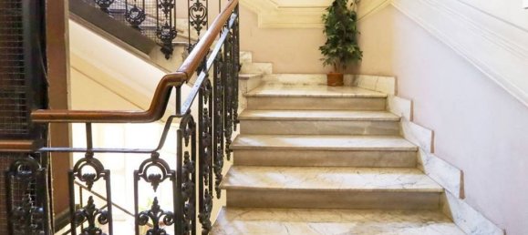 1 chambre Appartement à Naples, Italy No. 82626 5